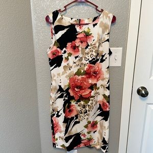 Connected Size 10 Floral Dress